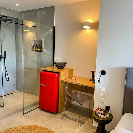 Luxury With A Queens Double Bed Stunning Sea Vews And Private Jacuzzi Apartmán Megali Ammos (Skiathos)